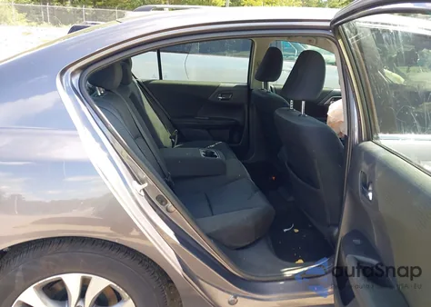 2015 Honda Accord Lx z USA, uszkodzony, nr VIN 1HGCR2F35FA031118